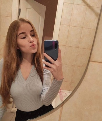 Юляшка, 21 год, 3 размер груди